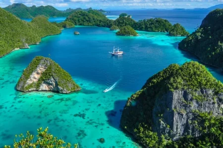 batanta trip raja ampat